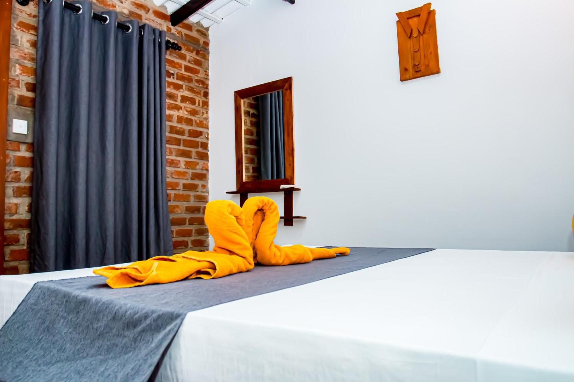 Mandavilla Airport Transit Hotel Katunayake Exterior photo