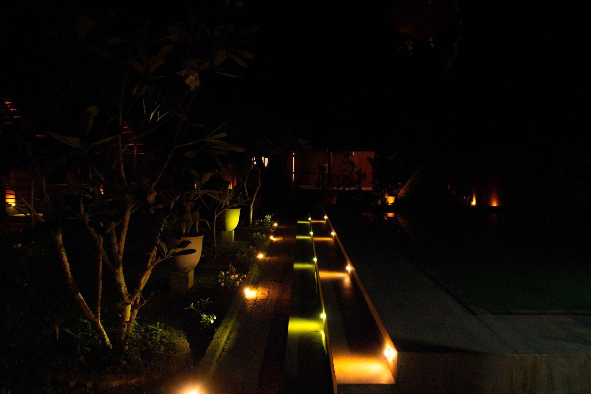 Mandavilla Airport Transit Hotel Katunayake Exterior photo